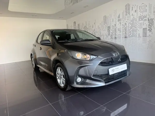 GR YARIS